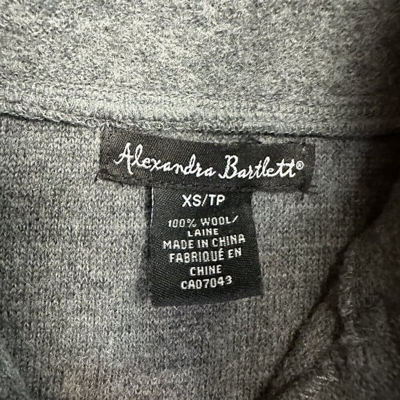 Alexandra Bartlett Long Wool Sweater Coat Size XS Women's Grey - Picture 3 of 6